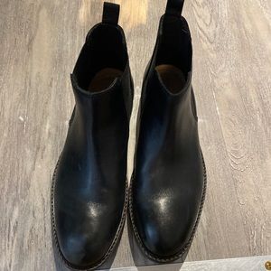 Black Chelsea Boots